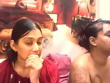 Girls: discover live performances with matured cam models, from teasing to fixations, in a variety of stunning live sex cams.
