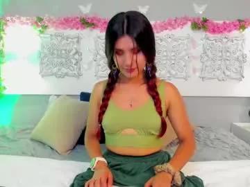 iriis_rosse from Chaturbate