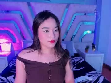 Girls: discover live performances with matured cam models, from teasing to fixations, in a variety of stunning live sex cams.