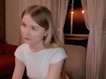 Girls: discover live performances with matured cam models, from teasing to fixations, in a variety of stunning live sex cams.