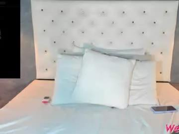 Girls: discover live performances with matured cam models, from teasing to fixations, in a variety of stunning live sex cams.