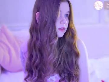 Girls: discover live performances with matured cam models, from teasing to fixations, in a variety of stunning live sex cams.