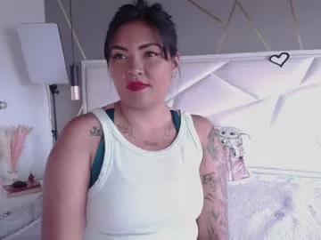 Girls: discover live performances with matured cam models, from teasing to fixations, in a variety of stunning live sex cams.