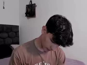 j_u_p_i_t_e_r from Chaturbate