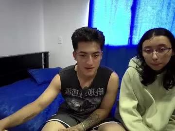 Girls: discover live performances with matured cam models, from teasing to fixations, in a variety of stunning live sex cams.