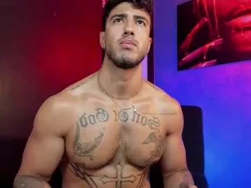 Girls: discover live performances with matured cam models, from teasing to fixations, in a variety of stunning live sex cams.