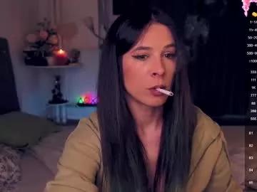 Girls: discover live performances with matured cam models, from teasing to fixations, in a variety of stunning live sex cams.