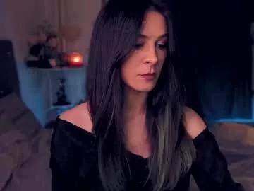 Girls: discover live performances with matured cam models, from teasing to fixations, in a variety of stunning live sex cams.