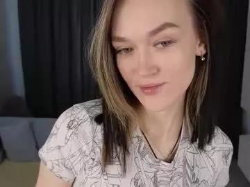 Girls: discover live performances with matured cam models, from teasing to fixations, in a variety of stunning live sex cams.
