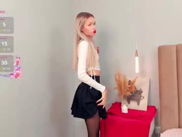 Watch our variety of fetish streamers and check out them in beautiful, real-life cumshows.