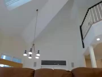 jonnyy2420 from Chaturbate