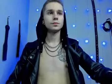 Girls: discover live performances with matured cam models, from teasing to fixations, in a variety of stunning live sex cams.