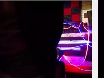 Girls: discover live performances with matured cam models, from teasing to fixations, in a variety of stunning live sex cams.