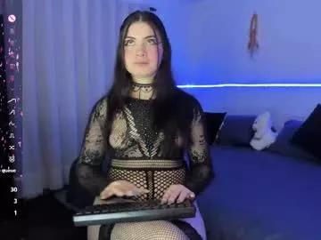 Girls: discover live performances with matured cam models, from teasing to fixations, in a variety of stunning live sex cams.
