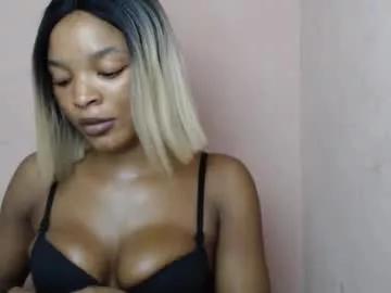 Girls: discover live performances with matured cam models, from teasing to fixations, in a variety of stunning live sex cams.