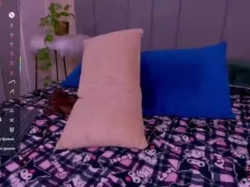 Girls: discover live performances with matured cam models, from teasing to fixations, in a variety of stunning live sex cams.