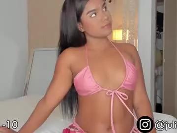 Girls: discover live performances with matured cam models, from teasing to fixations, in a variety of stunning live sex cams.