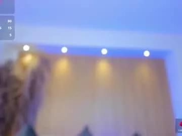 Girls: discover live performances with matured cam models, from teasing to fixations, in a variety of stunning live sex cams.