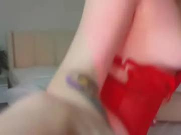 Girls: discover live performances with matured cam models, from teasing to fixations, in a variety of stunning live sex cams.