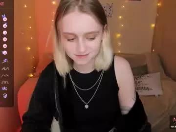 Girls: discover live performances with matured cam models, from teasing to fixations, in a variety of stunning live sex cams.