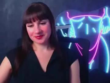 Girls: discover live performances with matured cam models, from teasing to fixations, in a variety of stunning live sex cams.