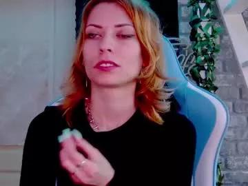 Girls: discover live performances with matured cam models, from teasing to fixations, in a variety of stunning live sex cams.