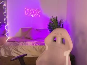 katarina_tay from Chaturbate