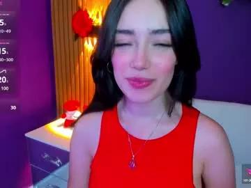 Girls: discover live performances with matured cam models, from teasing to fixations, in a variety of stunning live sex cams.