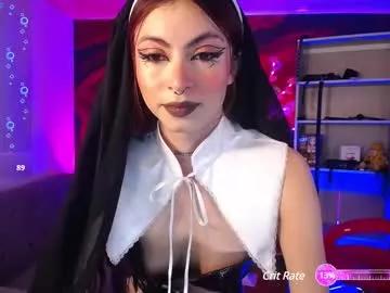 Girls: discover live performances with matured cam models, from teasing to fixations, in a variety of stunning live sex cams.