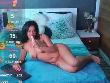 Girls: discover live performances with matured cam models, from teasing to fixations, in a variety of stunning live sex cams.