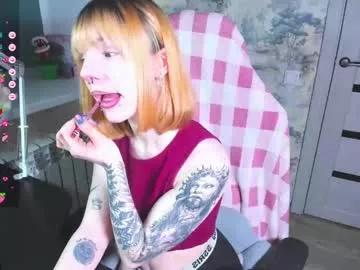 Girls: discover live performances with matured cam models, from teasing to fixations, in a variety of stunning live sex cams.