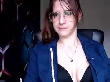 kayalips from Chaturbate