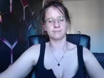 kayalips from Chaturbate