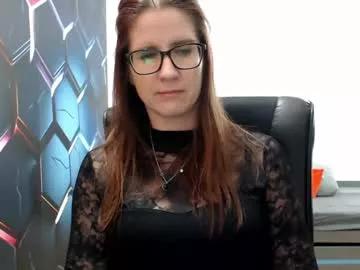 kayalips from Chaturbate