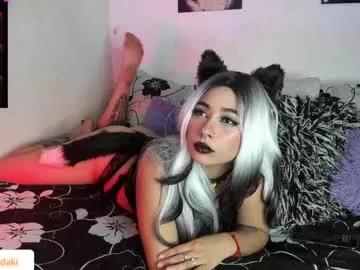 Girls: discover live performances with matured cam models, from teasing to fixations, in a variety of stunning live sex cams.