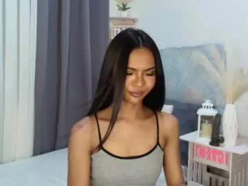Girls: discover live performances with matured cam models, from teasing to fixations, in a variety of stunning live sex cams.