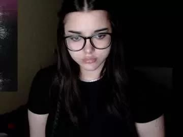 Girls: discover live performances with matured cam models, from teasing to fixations, in a variety of stunning live sex cams.