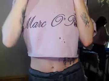 Girls: discover live performances with matured cam models, from teasing to fixations, in a variety of stunning live sex cams.