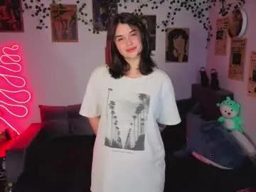 kira_kick