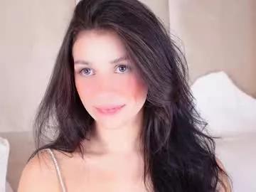 Girls: discover live performances with matured cam models, from teasing to fixations, in a variety of stunning live sex cams.