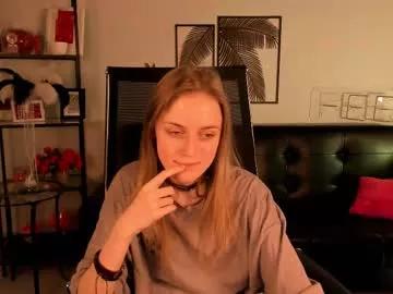 Girls: discover live performances with matured cam models, from teasing to fixations, in a variety of stunning live sex cams.
