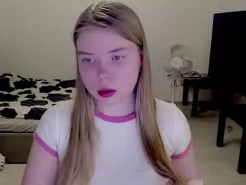 Girls: discover live performances with matured cam models, from teasing to fixations, in a variety of stunning live sex cams.