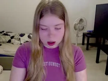kitten_jenny01 on Chaturbate 