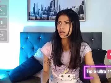 Girls: discover live performances with matured cam models, from teasing to fixations, in a variety of stunning live sex cams.