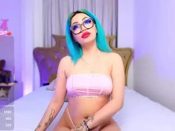 Girls: discover live performances with matured cam models, from teasing to fixations, in a variety of stunning live sex cams.