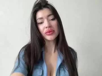 Girls: discover live performances with matured cam models, from teasing to fixations, in a variety of stunning live sex cams.