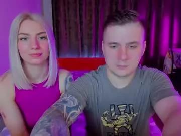 Girls: discover live performances with matured cam models, from teasing to fixations, in a variety of stunning live sex cams.
