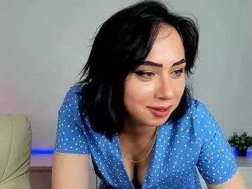 Girls: discover live performances with matured cam models, from teasing to fixations, in a variety of stunning live sex cams.