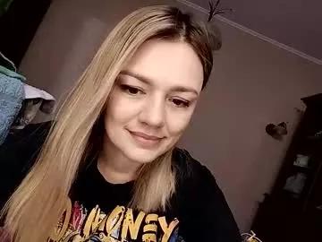 Girls: discover live performances with matured cam models, from teasing to fixations, in a variety of stunning live sex cams.
