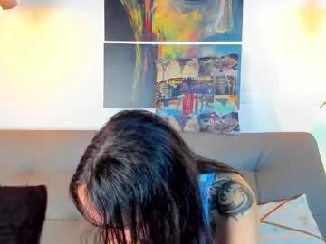 Girls: discover live performances with matured cam models, from teasing to fixations, in a variety of stunning live sex cams.